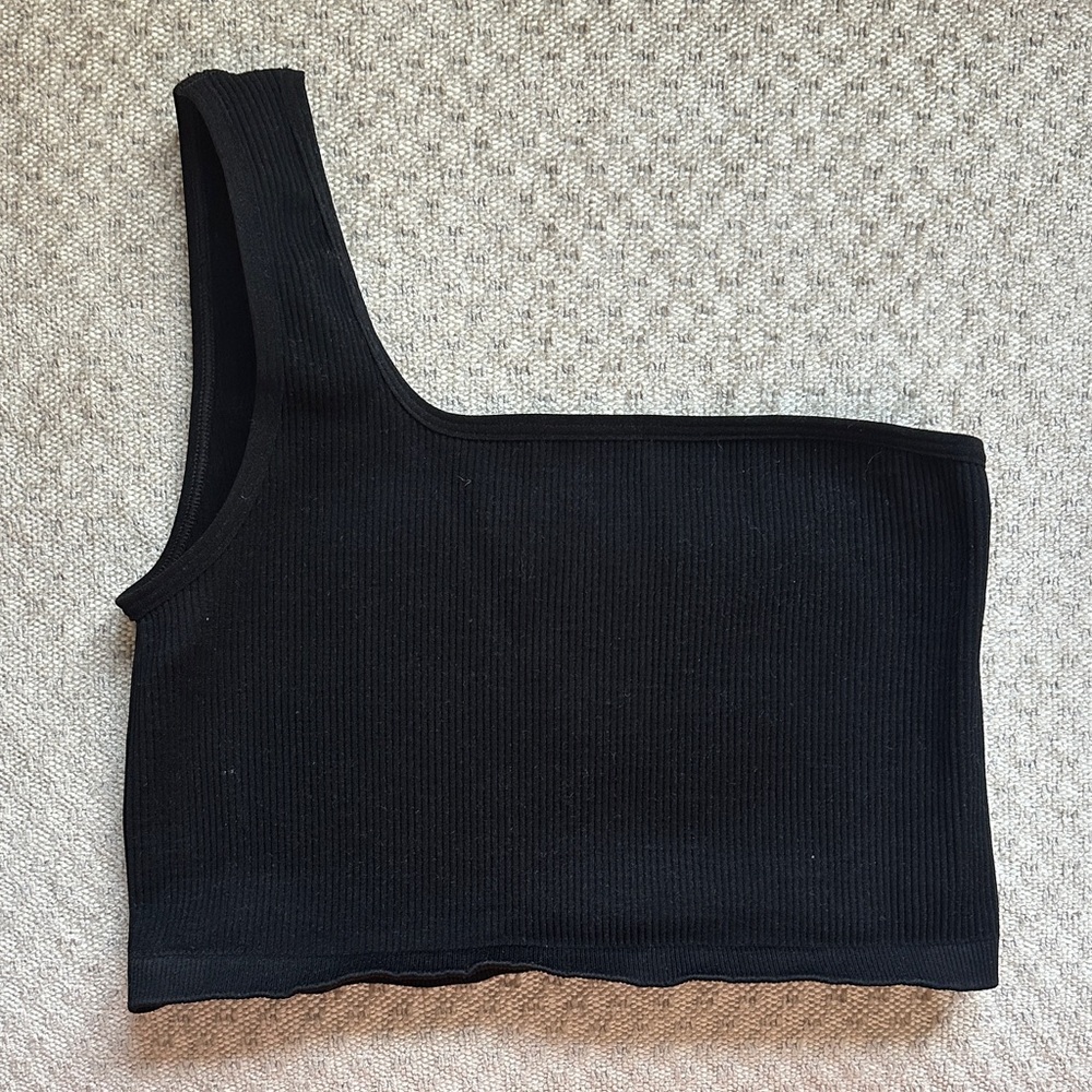 Black Ribbed One-Shoulder Top